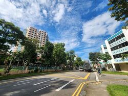 Sims Avenue Centre (D14), Retail #515165111